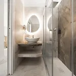 Avenue 4* Bologna