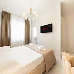 Avenue 4*