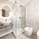 Avenue 4* Bologna